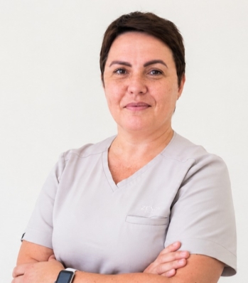 Csontos Krisztina