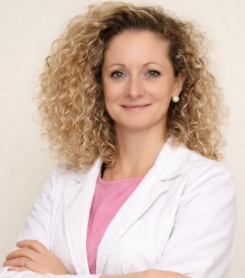 Dr. Marianna Nagy