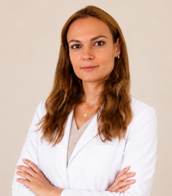 Dr. Rózsa Júlia
