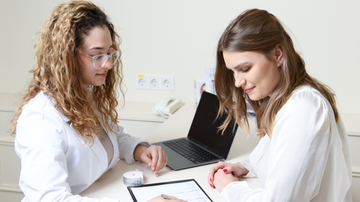 Esztétikai terapeuta / Bőrterápiás szakértő